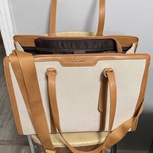 Ladies purse/ carry all